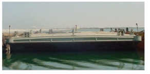 2 x Flat Top Barge / 2000 built / 35 m