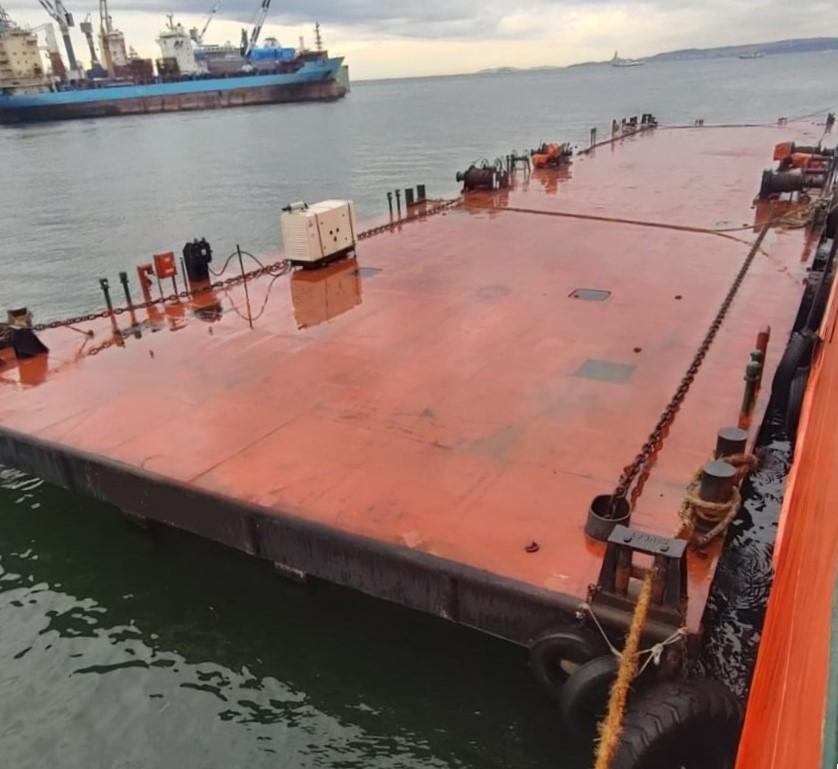 2021 Built 60 x 16m Self Ballastable Barge